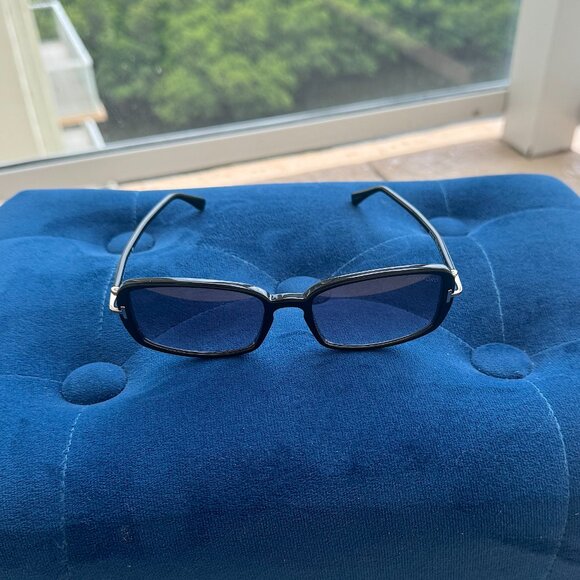 Tom Ford TF923/S 01B Bonham Black Grey Gradient Sunglasses - Picture 12 of 15